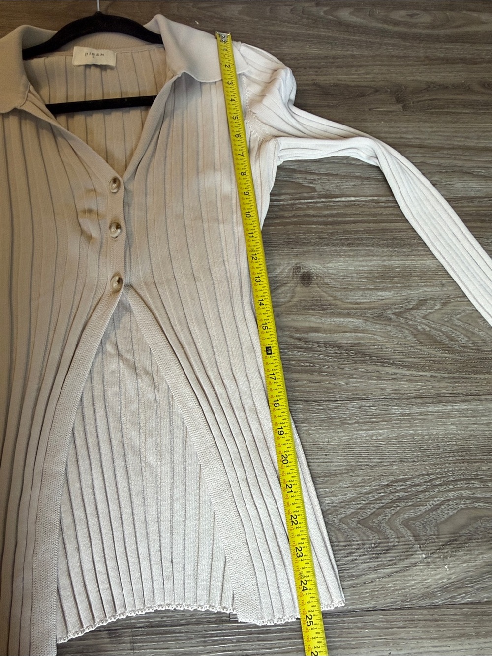 DISSH Ribbed Collared V-Neck Button Sweater Size: S - Picture 8 of 9
